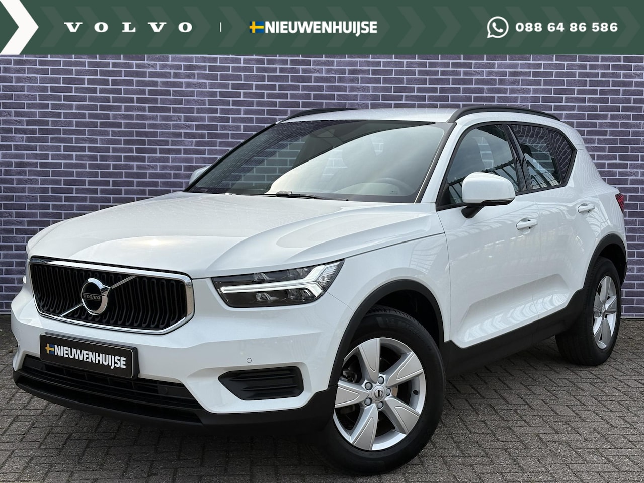 Volvo XC40 - 1.5 T2 Momentum Core | Camera | Navigatie | LED koplampen | Parkeersensoren V+A | Carplay - AutoWereld.nl