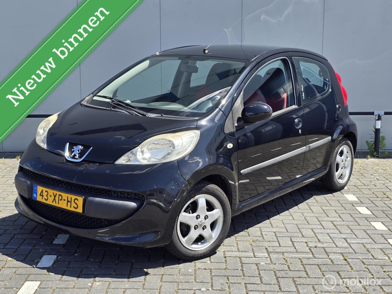 Peugeot 107 - 1.0-12V XS Urban Move 1.0-12V XS Urban Move Nieuwe APK! - AutoWereld.nl