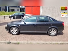 Audi A4 Limousine - 2.0 Pro Line