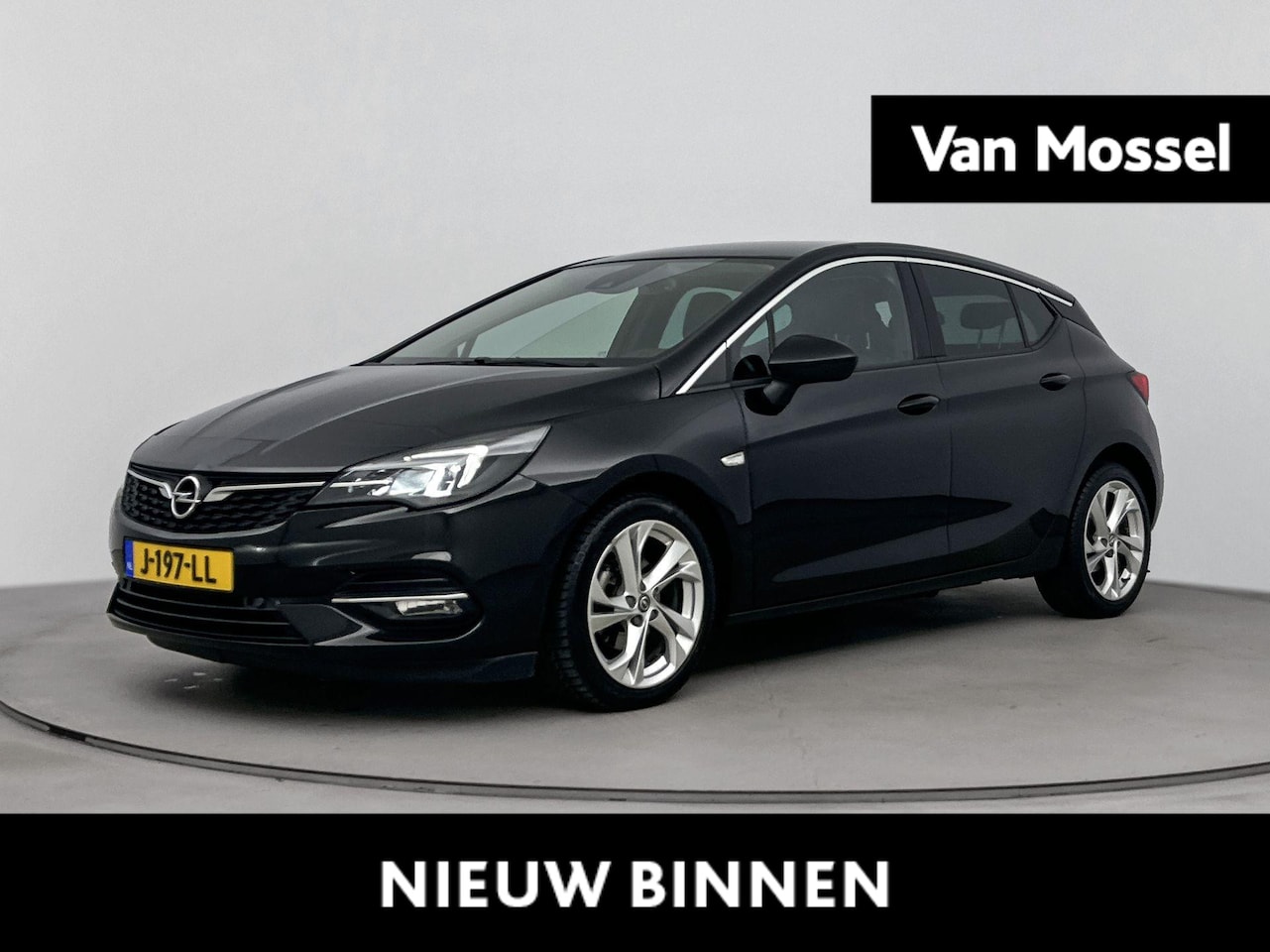 Opel Astra - 1.2 Launch Elegance | Apple/Carplay| Stoelverwarming+Stuur | DAB | Parkeersensoren | Cruis - AutoWereld.nl