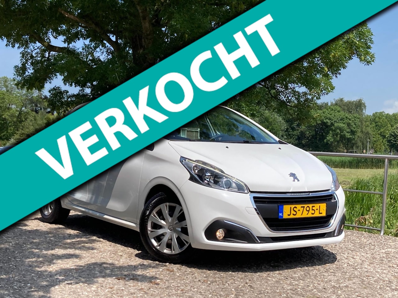 Peugeot 208 - 1.6 BlueHDI Executive Pack | Clima + Cruise + Navi nu € 4.450,-!!! - AutoWereld.nl