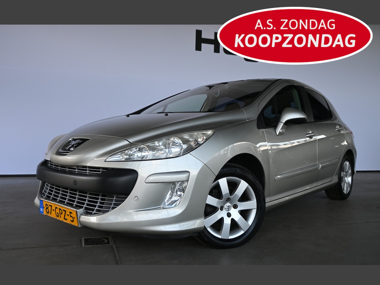 Peugeot 308 - 1.6 XT Clima Panoramadak Direct Leverbaar! All in Prijs Inruil Mogelijk! - AutoWereld.nl