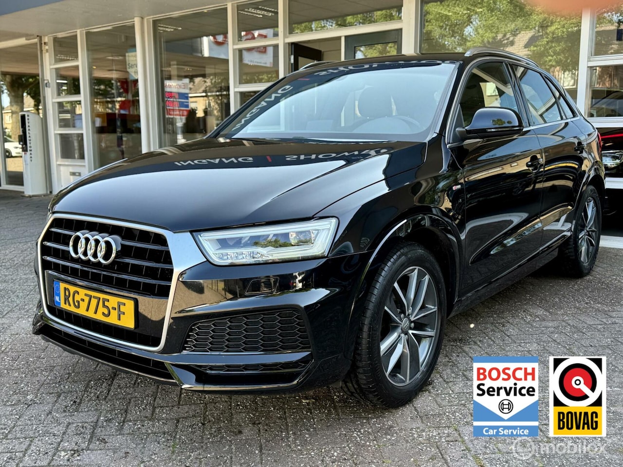 Audi Q3 - 1.4 TFSI CoD 2x S-line Led, Climat, Navi, Trekhaak, Pdc, LM.. - AutoWereld.nl