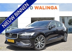 Volvo V60 - 2.0 T5 Momentum Leer | Stoelverwarming + achter + stuur | Pilot assist | Dodehoeksensor |