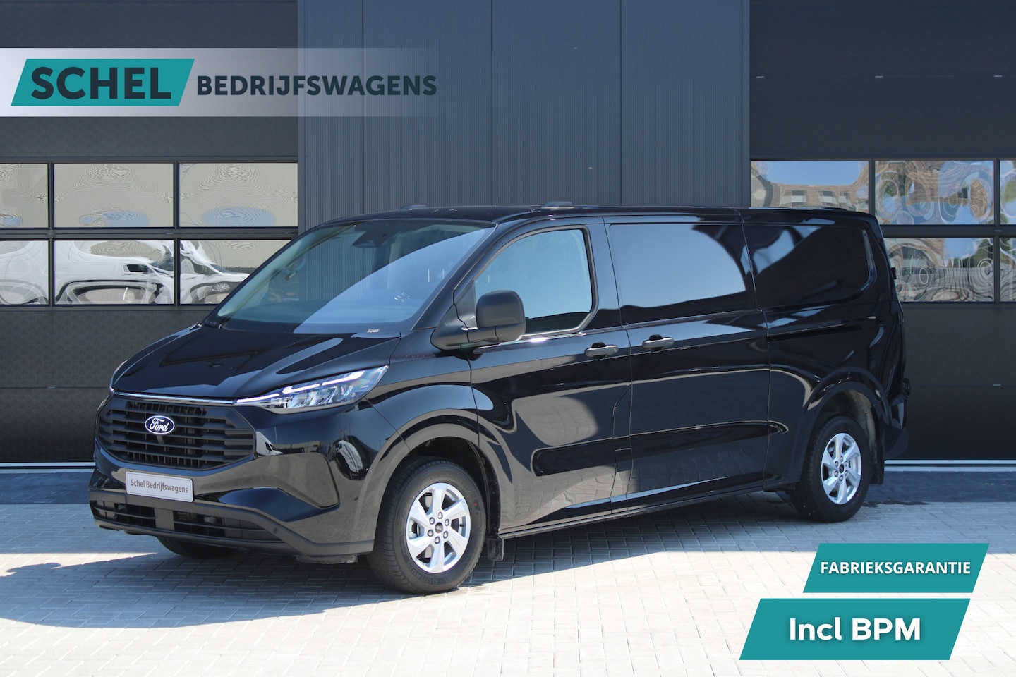 Ford Transit Custom - 320 2.5 PHEV L2H1 Trend 232pk - 2x Schuifdeur - Adaptive Cruise - Blind Spot - Navigatie - - AutoWereld.nl