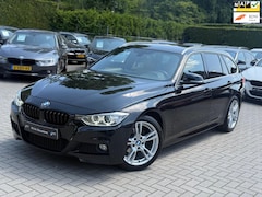 BMW 3-serie Touring - 320i High Executive M Sport|Nieuwe Ketting|Groot Navigatie|Leder|Flippers|Climate control|