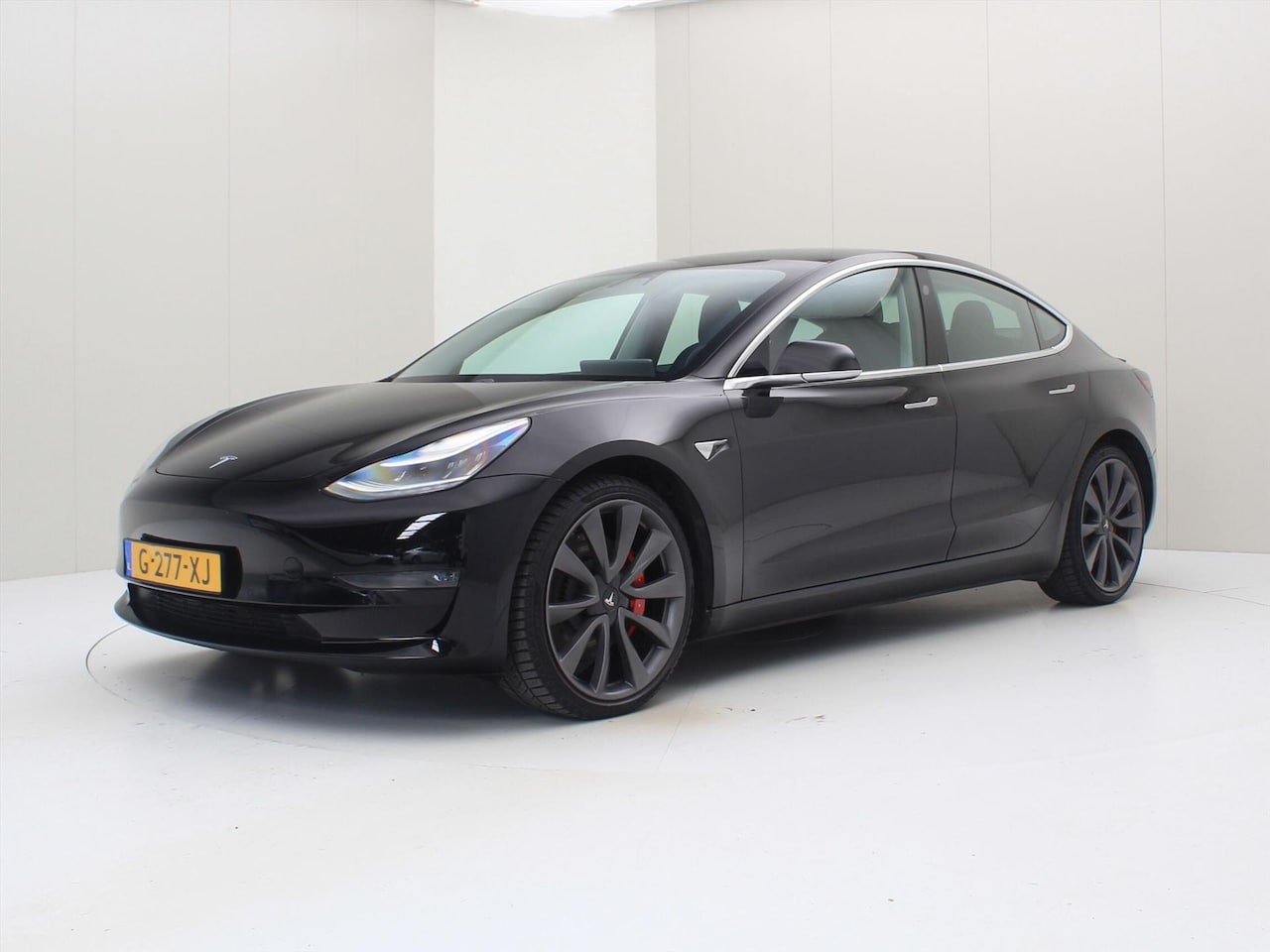 Tesla Model 3 - Performance AWD 486pk 75 kWh [ AUTOPILOT+530KM WLTP+PREMIUM AUDIO ] - AutoWereld.nl