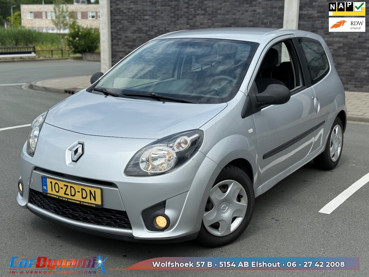 Renault Twingo - 1.2-16V Dynamique / Elek.ramen / Distr. vv. / NAP / Airco / Rijd schakelt goed - AutoWereld.nl