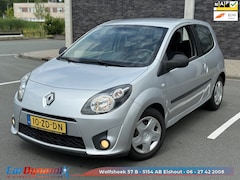 Renault Twingo - 1.2-16V Dynamique / Elek.ramen / Distr. vv. / NAP / Airco / Rijd schakelt goed