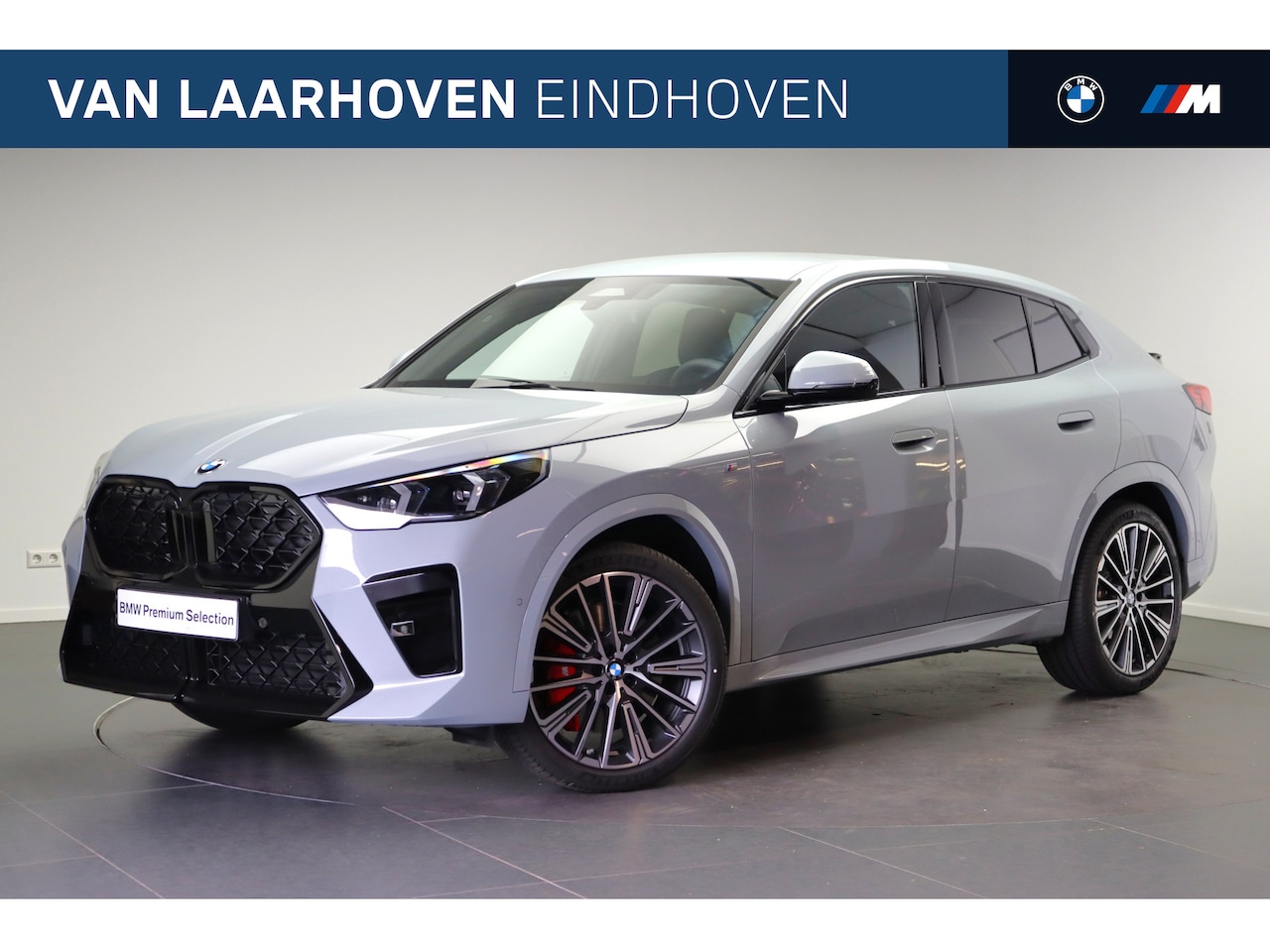 BMW X2 - sDrive20i M Sport Automaat / Sportstoelen / Achteruitrijcamera / Adaptieve LED / M Adaptie - AutoWereld.nl