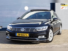 Volkswagen Passat - 1.4 TSI ACT 3X R-LINE PANO/LEDER/LED/VOL