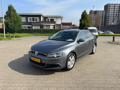 Volkswagen Jetta - 1.4 TSI Hybrid Comfortline
