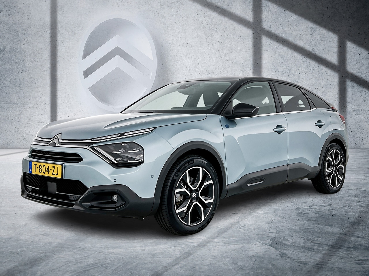 Citroën Ë-C4 - Shine 50 kWh | Rijklaar | Panormadak | Elektronische stoel lv met massage | Stoelverwarmin - AutoWereld.nl