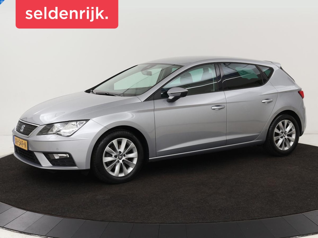 Seat Leon - 1.0 EcoTSI Style Business Intense | 1e eigenaar | DSG automaat | Camera | Stoelverwarming - AutoWereld.nl