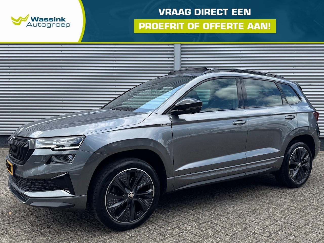 Skoda Karoq - 1.5 TSI 150pk Sportline Business | Schuif/Kanteldak | Stoel/Stuurwielverwarming | Climate - AutoWereld.nl