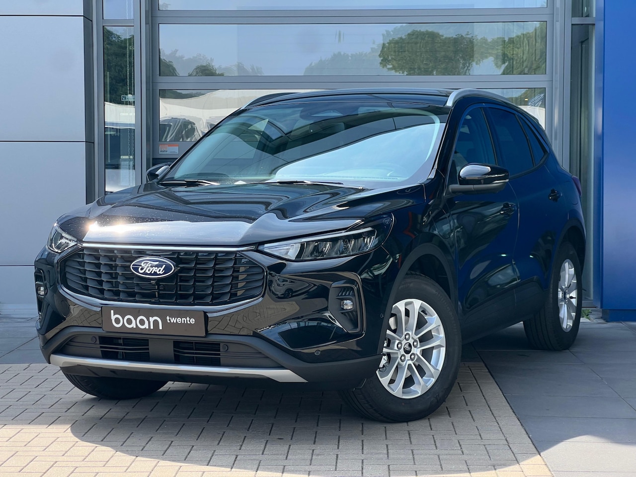 Ford Kuga - 2.5 PHEV Titanium 243 PK | Trekhaak 2.100 KG | Adaptive Cruise C. | Dodehoek Ass. | Winter - AutoWereld.nl