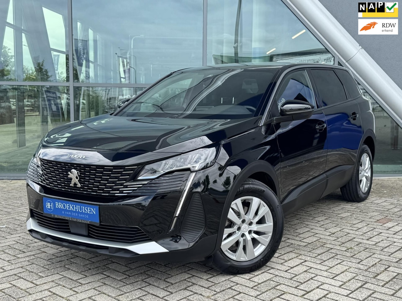 Peugeot 5008 - 1.2 PureTech 7 Pers. Allure Pack Business 131pk Automaat / Camera / Stoelverwarming - AutoWereld.nl