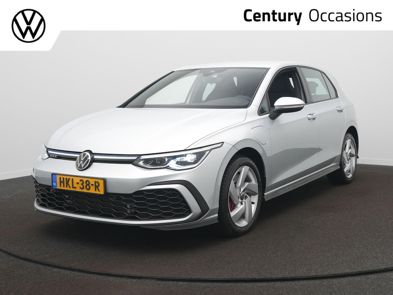 Volkswagen Golf - 1.4 eHybrid GTE Sfeer verlichting - Navigatie - Winterpakket - Pdc - AutoWereld.nl