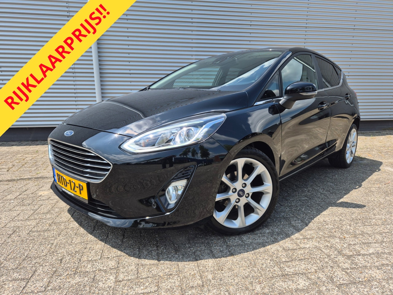 Ford Fiesta - 1.0 EcoBoost Titanium 1.0 EcoBoost Titanium ,airco,cruise,navigatie/camera,parkeersensoren, - AutoWereld.nl