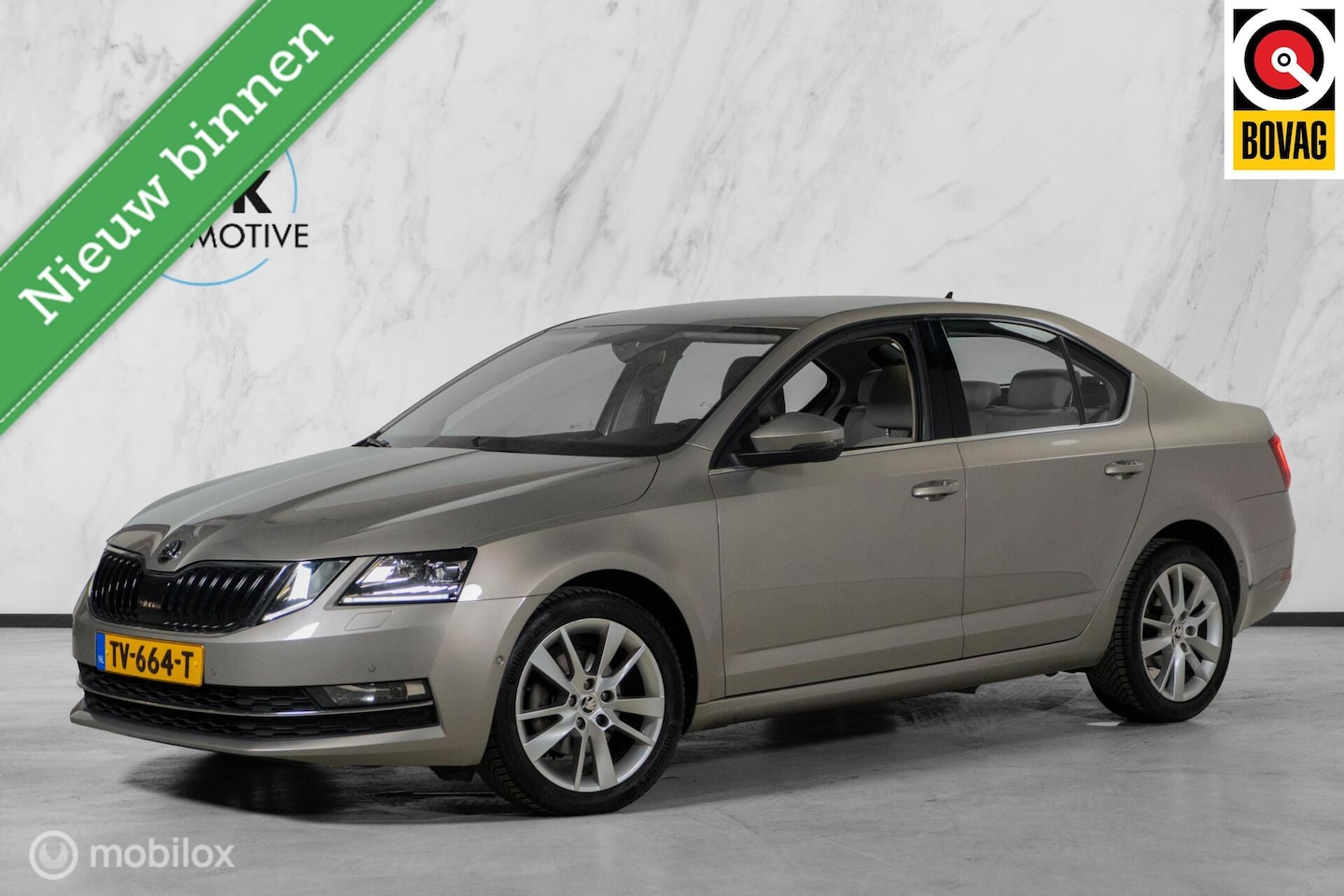 Skoda Octavia - 1.0 TSI Greentech Style Business LED|KEYLESS| - AutoWereld.nl