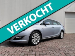 Opel Astra Sports Tourer - 1.4 Turbo Sport + cosmo 2015