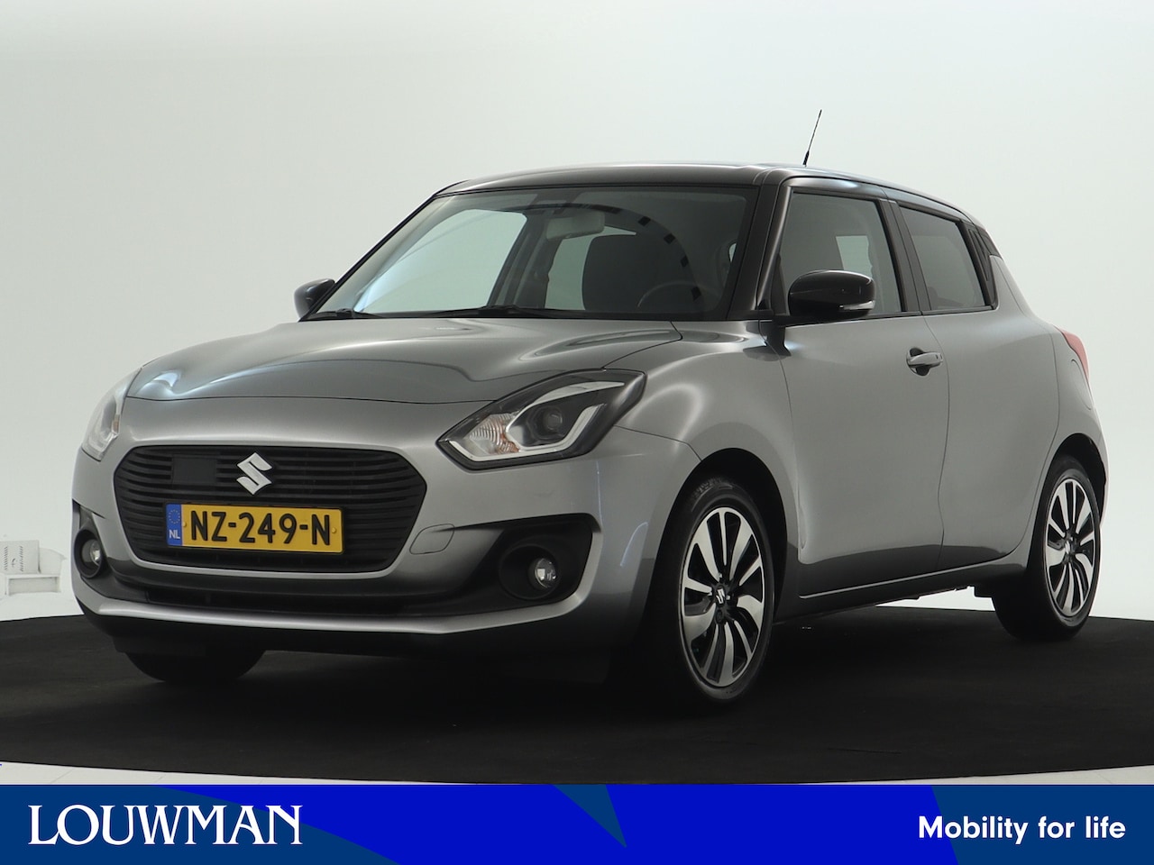Suzuki Swift - 1.2 Stijl automaat | Navigatie | Climate control | Trekhaak | - AutoWereld.nl