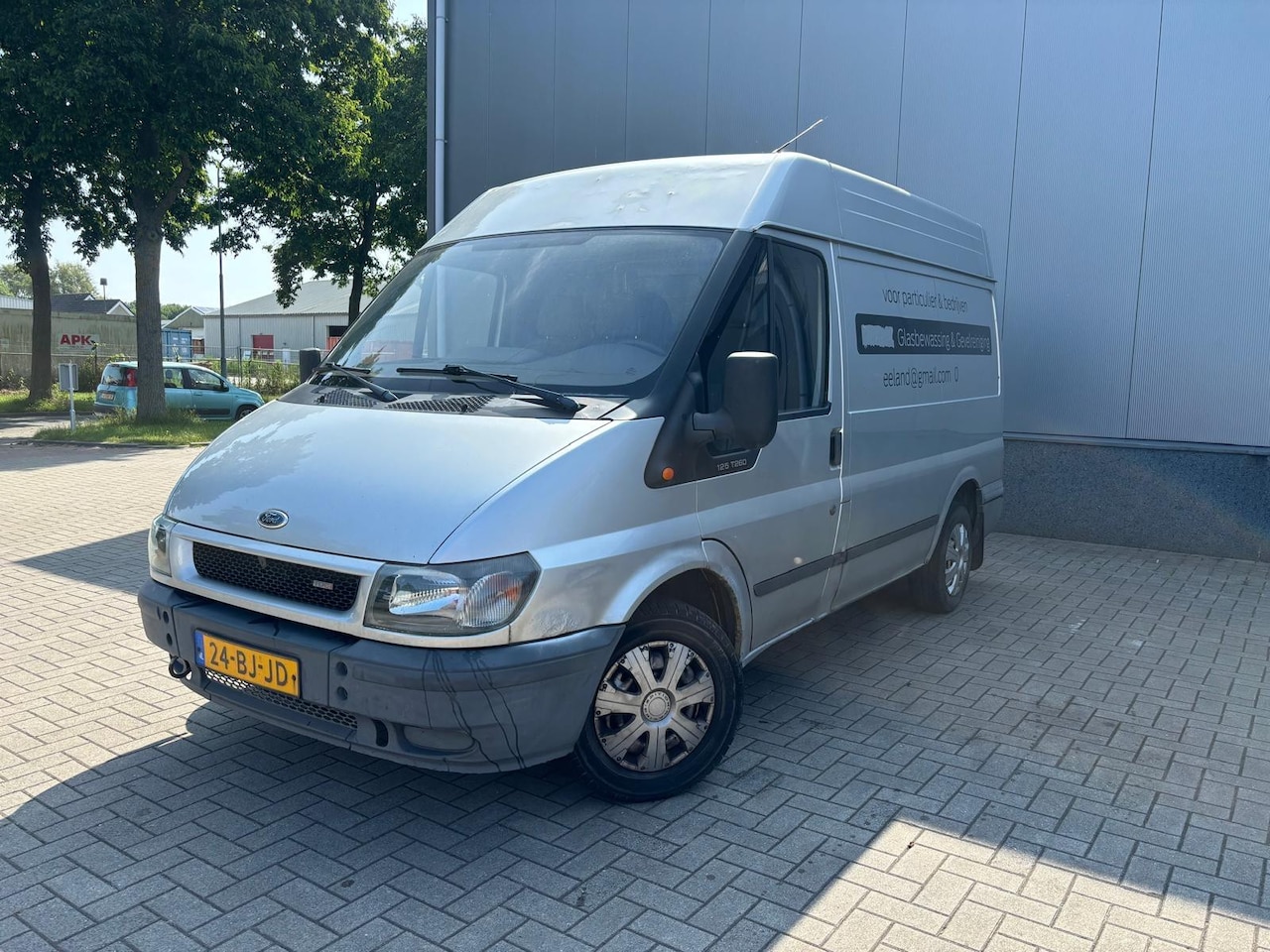 Ford Transit - 260S 2.0TDCi SHD 260S 2.0TDCi SHD - AutoWereld.nl