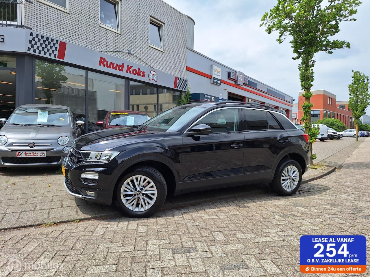 Volkswagen T-Roc - 1.0 TSI STYLE / Climate Control / Carplay / - AutoWereld.nl