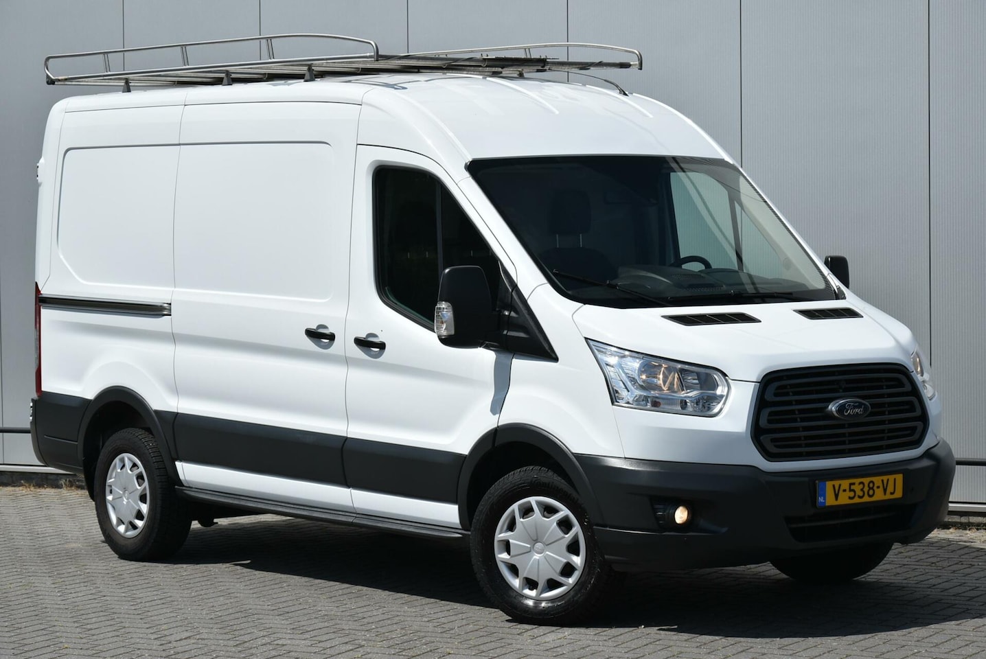 Ford Transit - 2.0 TDCI 170pk L2H2 Camera 2x Schuifdeur Cruise - AutoWereld.nl