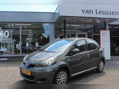 Toyota Aygo - 1.0-12V Aspiration Green AIRCO EL-RAMEN RADIO