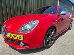 Alfa Romeo Giulietta - 1.4 T Exclusive Nieuwe APK Nieuwstaat