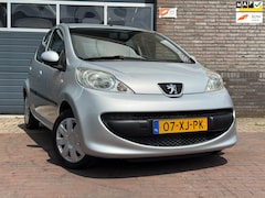 Peugeot 107 - 1.0-12V XS 5Drs
