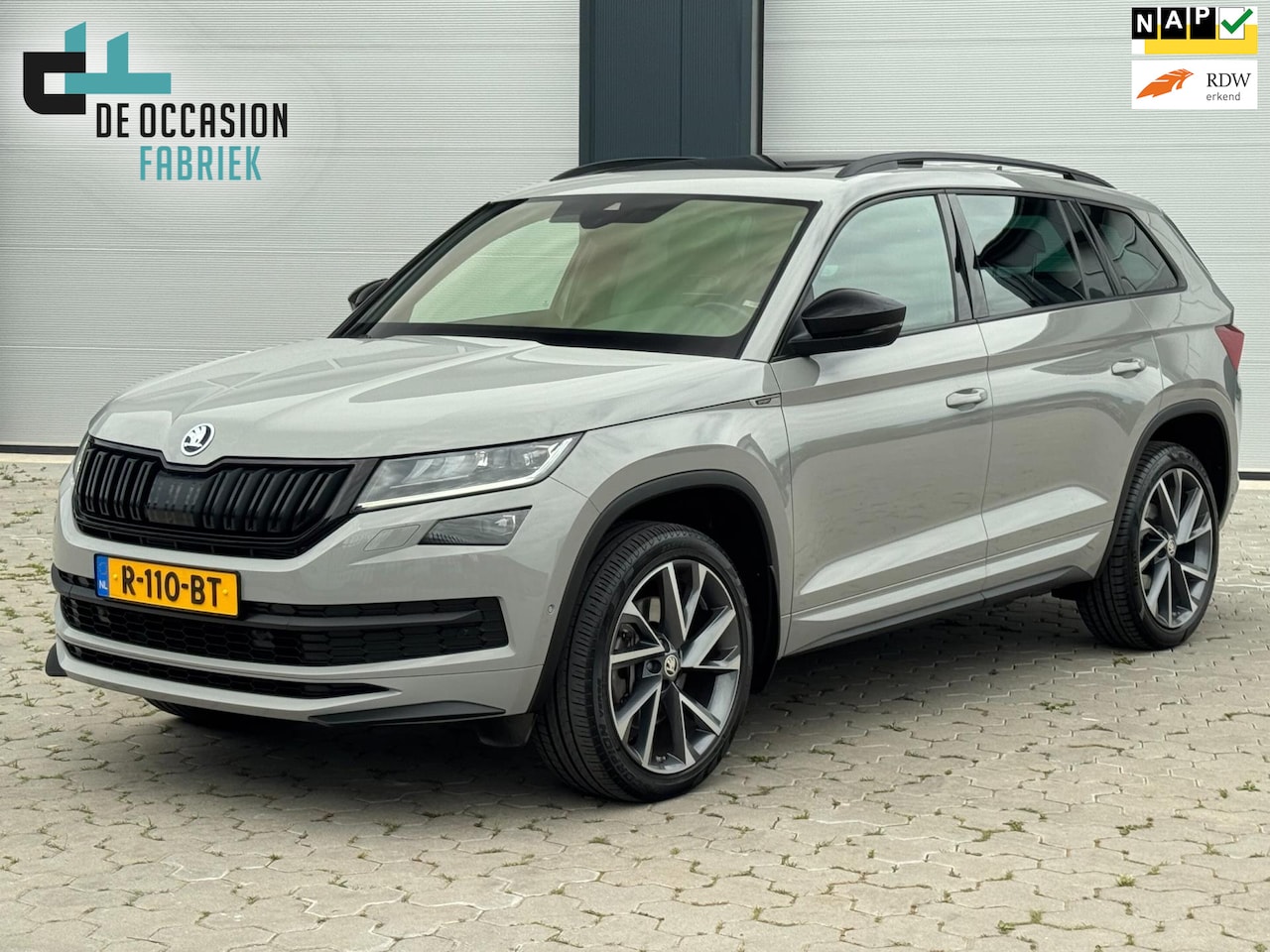 Skoda Kodiaq - 2.0 TDi 200pk 4x4 Sportline Panodak Trekhaak Carplay - AutoWereld.nl