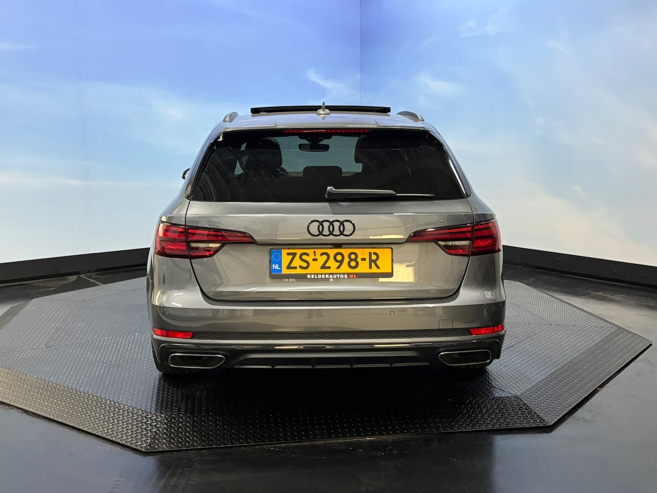 Audi A4 Avant - 40 TFSI Sport S line edition |Pano Dak| Virtual| LED| Camera | Stoelverwarming - AutoWereld.nl