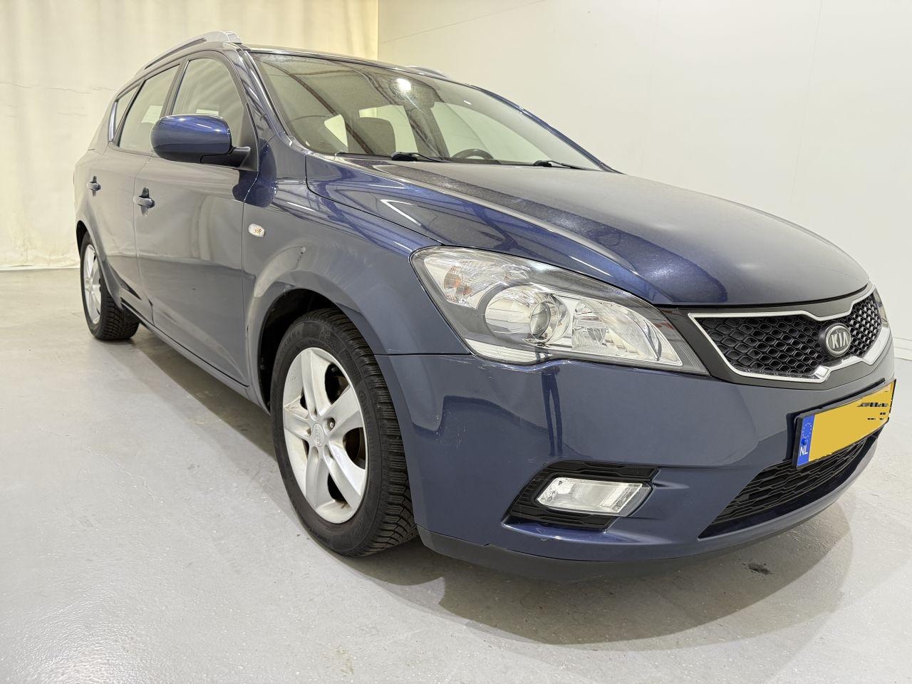 Kia Cee'd - Cee d SW 1.4 CVVT Navigator Plus - AutoWereld.nl