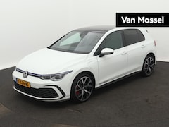 Volkswagen Golf - 1.4 eHybrid GTE | Automaat | Matrix LED Koplampen | 3-zone Climate Control | Navigatie + A