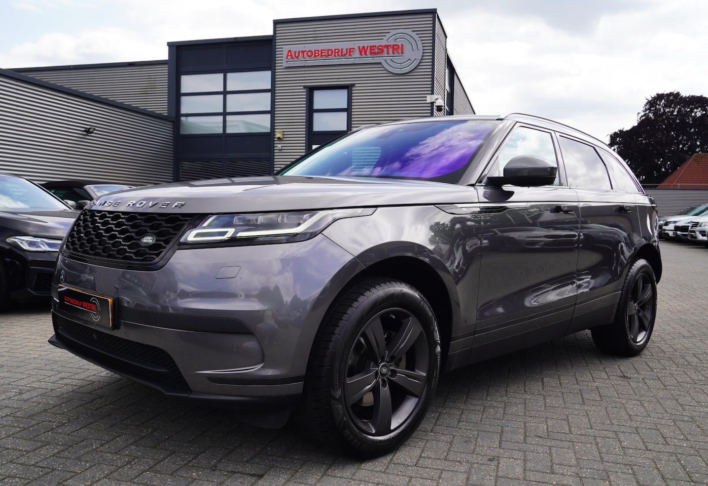 Land Rover Range Rover Velar - 2.0 I4 AWD SE |PRIJS EXCL. BPM | Panorama | Meridian | Lane Assist | Luxe Leder | Climatro - AutoWereld.nl