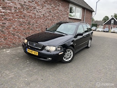Volvo V40 - 1.8 Europa