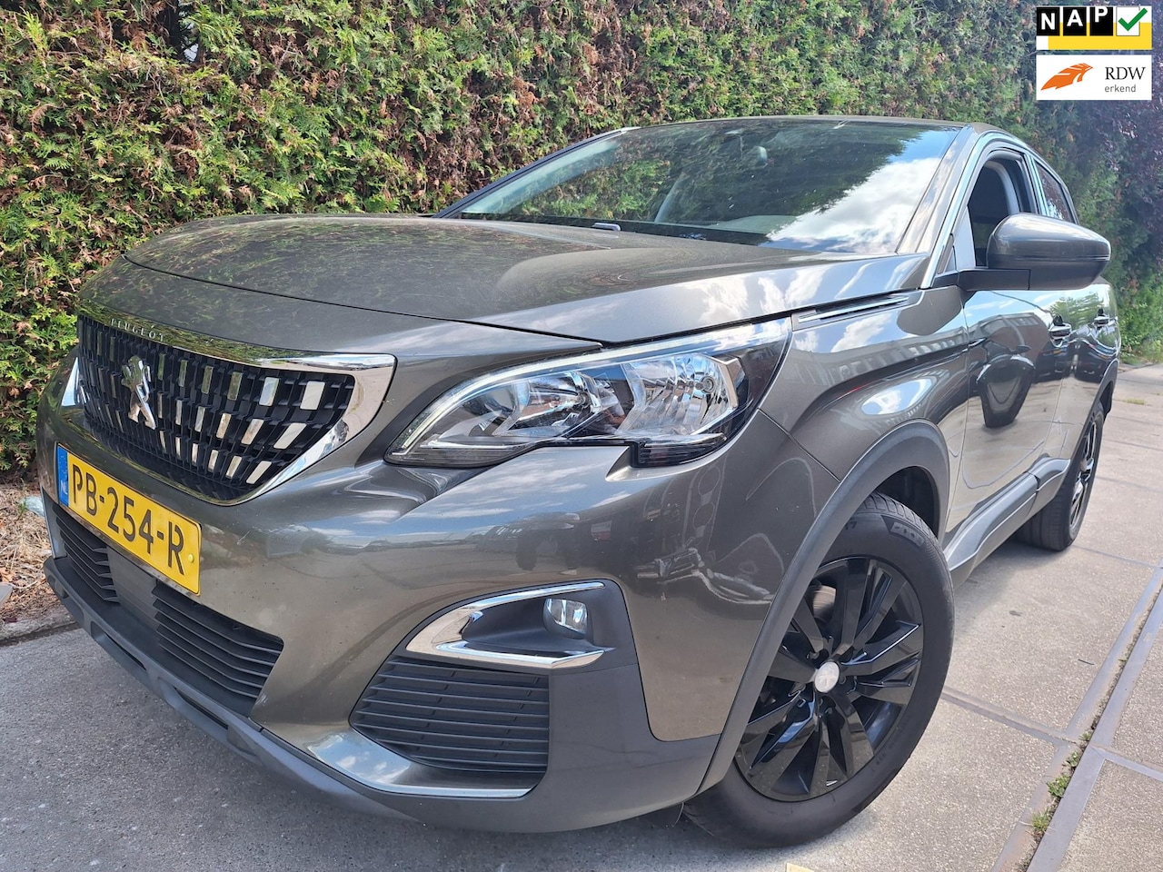 Peugeot 3008 - 1.2 PureTech Blue Lease Executive 1.2 PureTech Blue Lease Executive - AutoWereld.nl