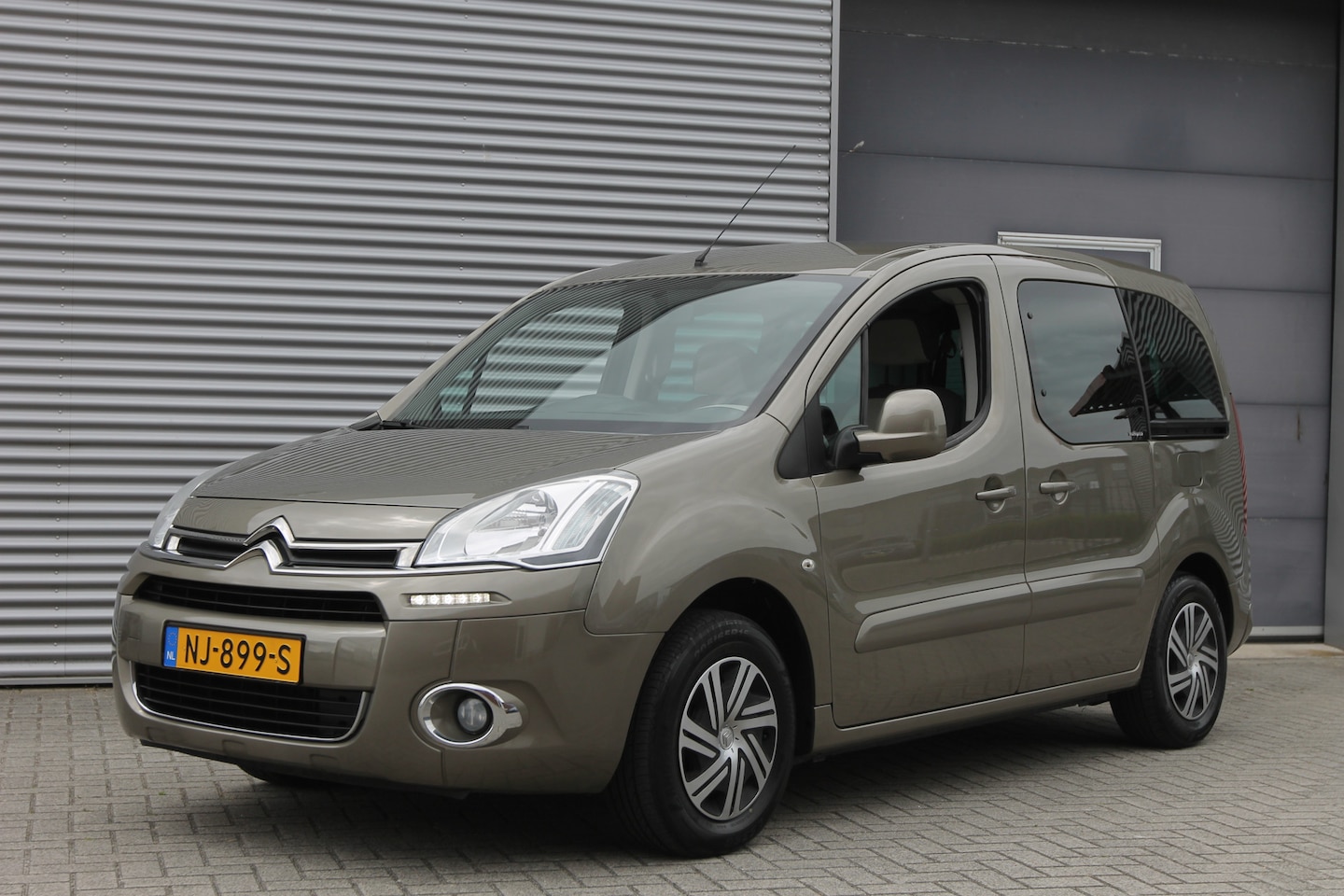 Citroën Berlingo - 1.6 VTi Multispace I Roelstoel vervoer I Invalide auto I Airco I 73000 km - AutoWereld.nl