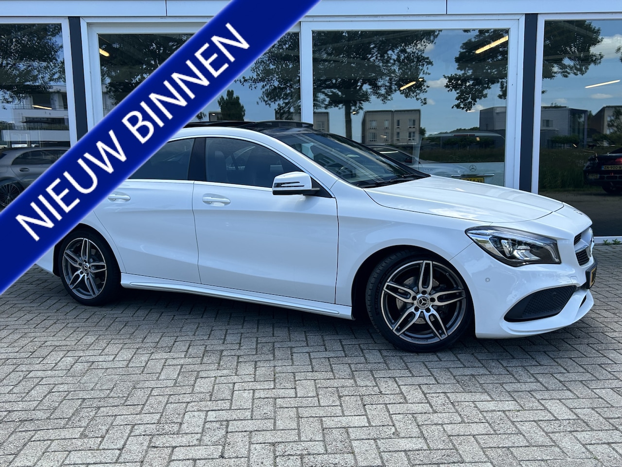 Mercedes-Benz CLA-Klasse - 180 Business Solution AMG Upgrade Edition 50% deal 12.475,- ACTIE 25DKM! / AMG pakket / LE - AutoWereld.nl