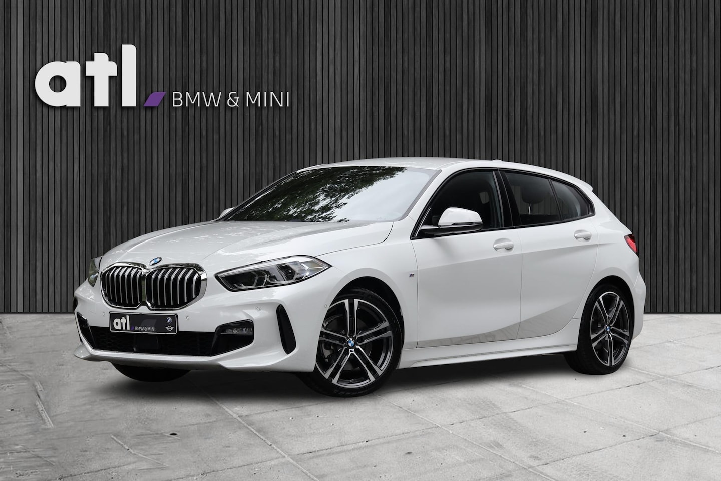 BMW 1-serie - 116i High Executive Modell M Sport, M aerodynamiek-kit, BMW Live Cockpit Professional, Spo - AutoWereld.nl