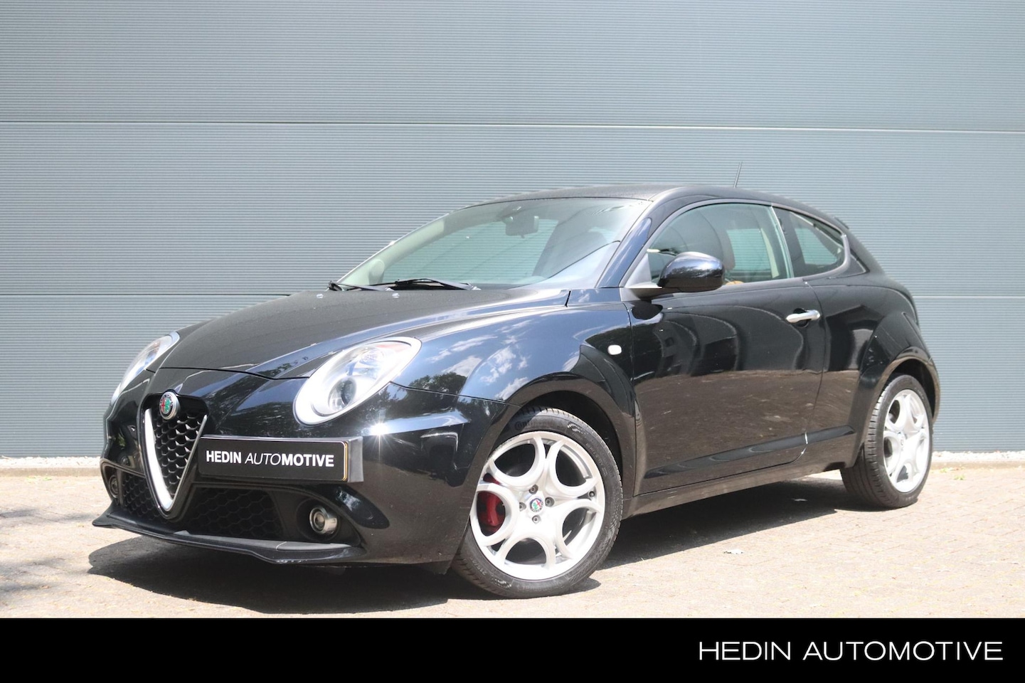 Alfa Romeo MiTo - 0.9 TwinAir ECO Super Navigatie | Leder | Parkeersensoren Achter | Cruise Control | - AutoWereld.nl