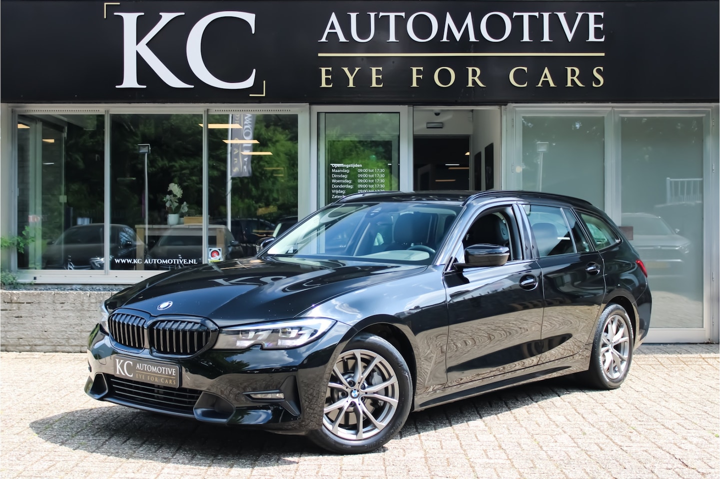 BMW 3-serie Touring - 330i Sport Executive | Sfeer | Sportstoelen - AutoWereld.nl