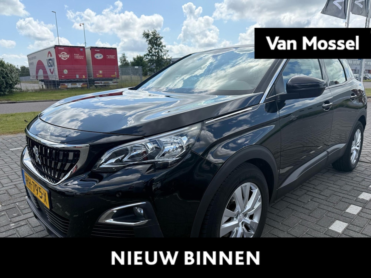 Peugeot 3008 - 1.2 PureTech Blue Lease Executive | Trekhaak | LMV | Camera | - AutoWereld.nl