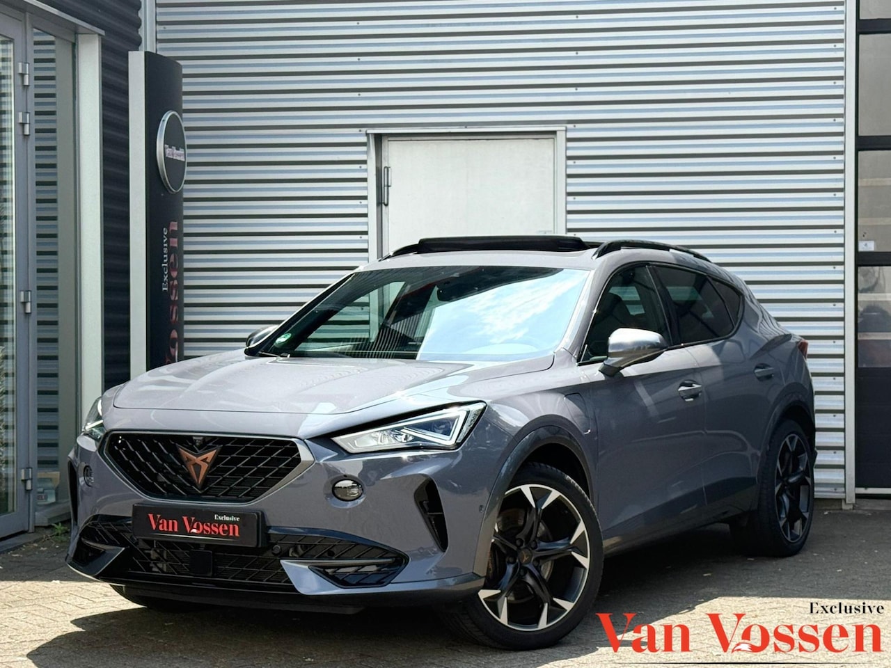 CUPRA Formentor - 1.4 e-Hybrid VZ Copper Edition|Pano|Trekhaak|Memory|360 Camera|Sfeer|Carplay| - AutoWereld.nl