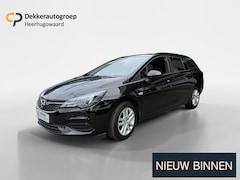Opel Astra Sports Tourer - 1.2 Business Elegance