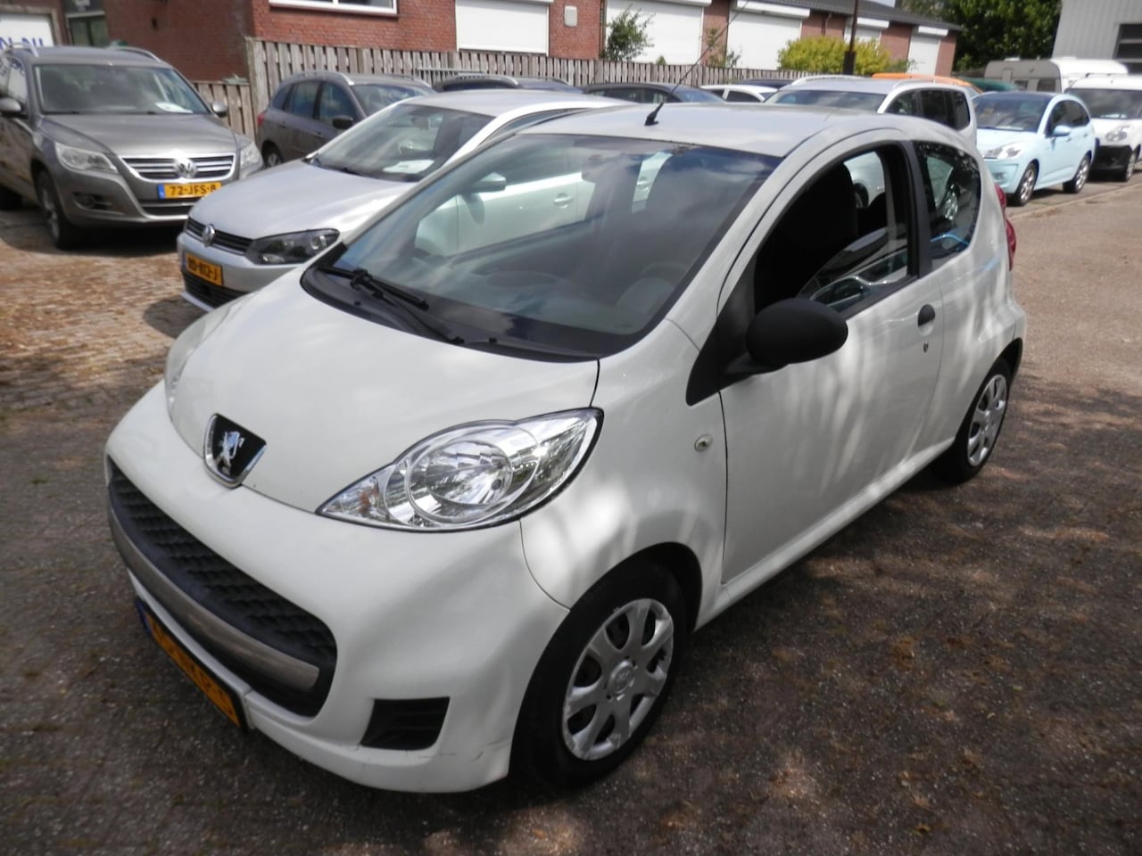 Peugeot 107 - 1.0-12V XR 1.0-12V XR - AutoWereld.nl