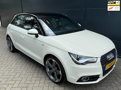 Audi A1 Sportback - 1.4 TFSI Pro Line Business/Automaat/Airco/Navi/bluetooth/