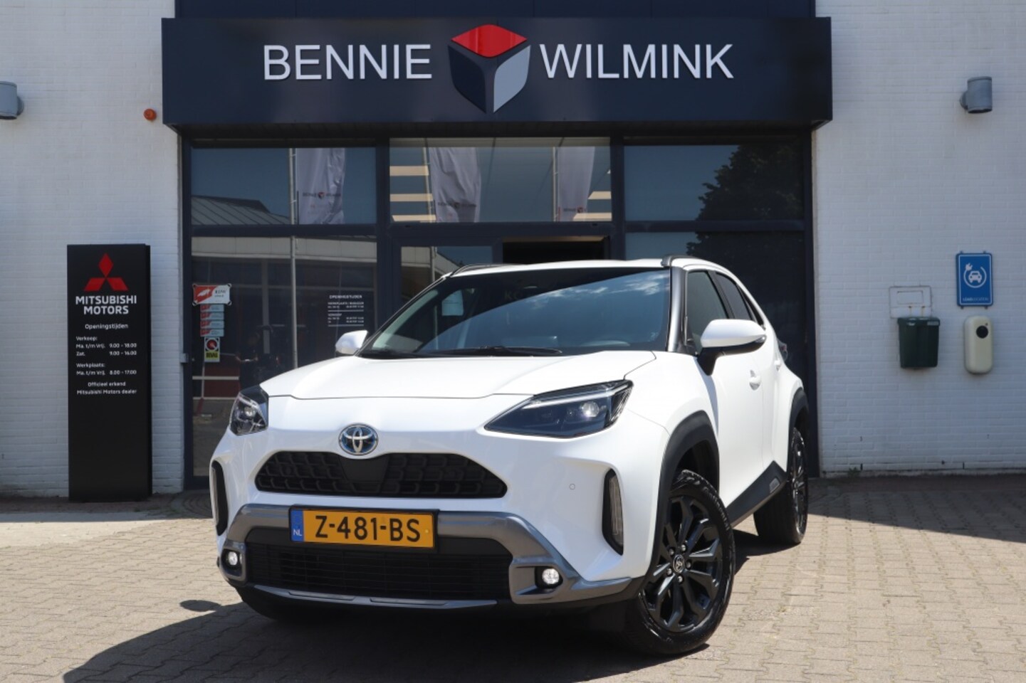 Toyota Yaris Cross - 1.5 Hybrid Explore Stoelverwarming/Parkeersensoren - AutoWereld.nl